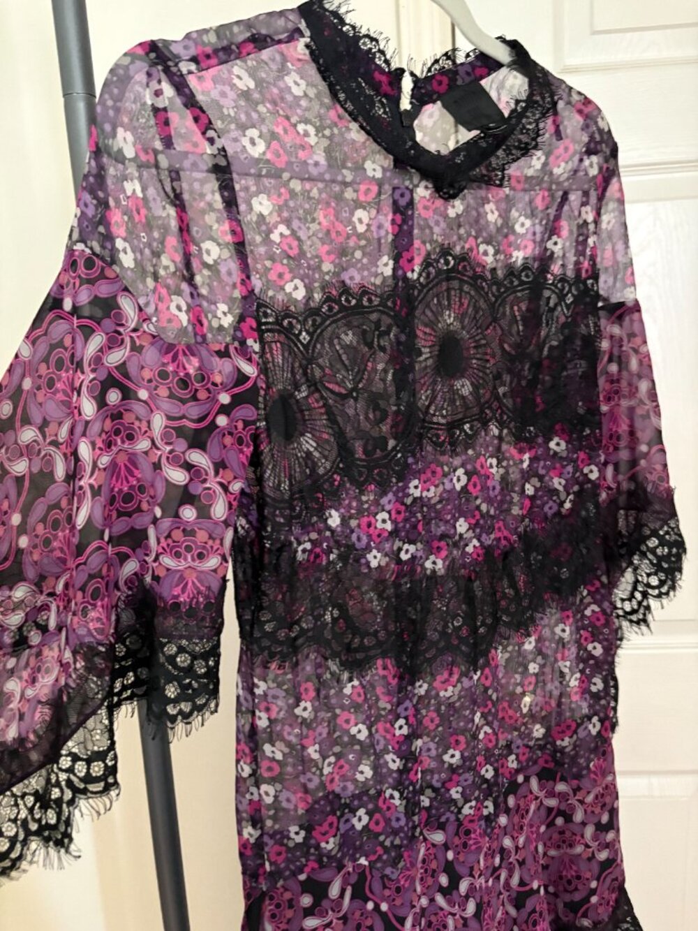 Floral & Lace Anna Sui Dress - Size 4 - Picture 3 of 3